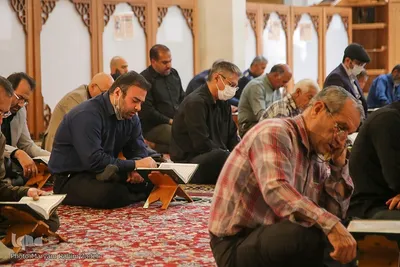جزء خوانی بیستمین روز ماه مبارک رمضان در حرم شاهچراغ (ع)