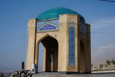 ادای احترام وزیر میراث‌فرهنگی به مقام شامخ شهدای گمنام پلدختر