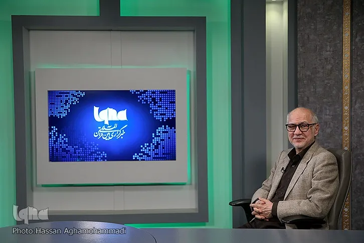 جلسات قرآن ایران قاعده‌‌خوان تربیت می‌کند نه قرآن‌خوان + فیلم