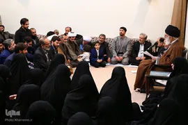 دیدارجمعی‌ازخانواده‌های‌شهدای مدافع‌حرم با رهبرانقلاب