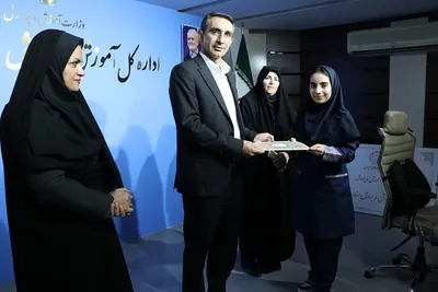 تجلیل از برگزیدگان جشنواره ای آموزش و پرورش لرستان