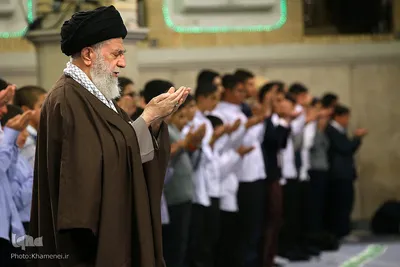مراسم جشن تکلیف دانش‌آموزان با حضور رهبر انقلاب