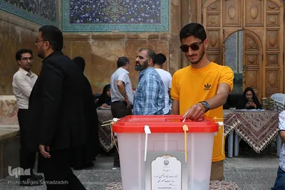 مرحله دوم انتخابات ریاست‌جمهوری در میدان نقش جهان اصفهان