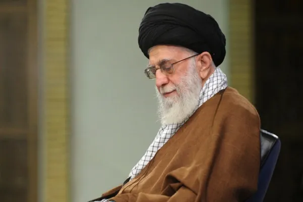 قائد الثورة: الفقيد التسخيري كان اللسان الناطق عن الإسلام والشيعة