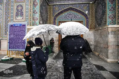 بارش اولین برف زمستانی در مشهد ـ حرم رضوی