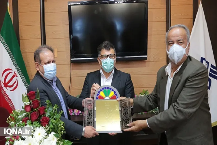 ایستادگی مدافعان سلامت در تاریخ ماندگار شد