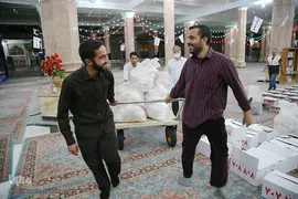 تهیه و توزیع ۱۰۰۰ بسته معیشتی بسیج دانشجویی قم