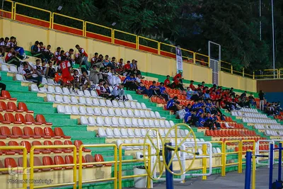 قهرمانان بزرگ، نان آوران کوچک