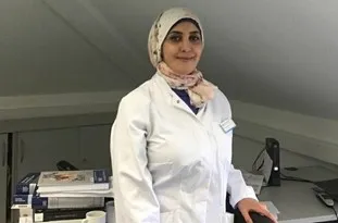 500 عمل جراحی توسط نابغه 28 ساله محجبه ایرانی