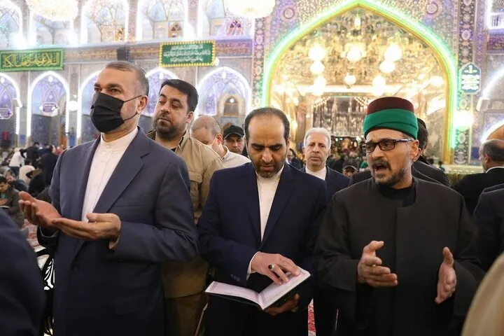 Emir Abdullahiyan, Hz. İmam Hüseyin'in (a.s) türbesini ziyaret etti