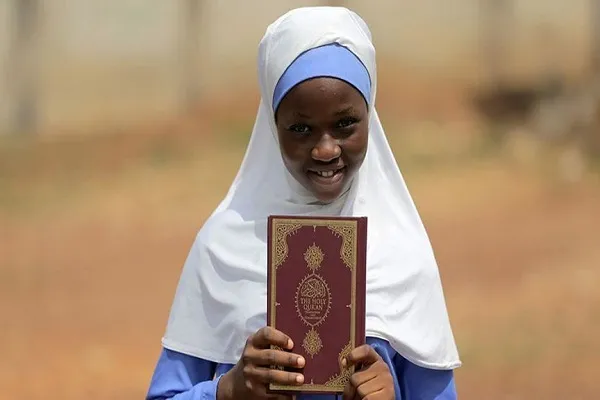 Qurans Distributed among 1,200 Ethiopian Children