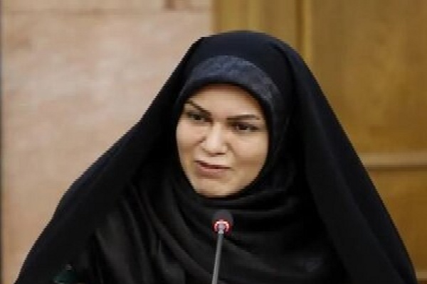 زهرا خدادادی، رئیس فراکسیون زنان و خانواده مجلس شورای اسلامی