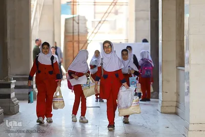 جشن تکلیف دختران دانش‌آموز در اهواز