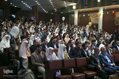 برگزاری مراسم ازدواج دانشجویی در جوار شهدای گمنام دانشگاه تهران

