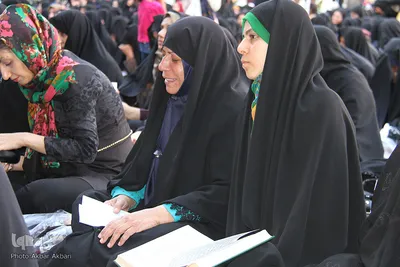 قرائت دعای عرفه در مصلی امام خمینی(ع) ـ شهرکرد‎