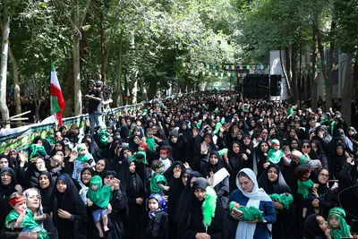 همایش شیرخوارگان حسینی در اصفهان