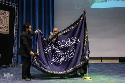 آئین رونمایی از پرچم جدید گنبد حرم حضرت زینب(س) و جامع‌ترین سبد ابزار اقامه عزای سیدالشهدا(ع) 