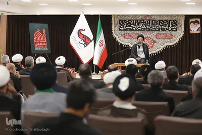 ⁨رونمایی از پوستر و لوگوی شعار اربعین 1398⁩