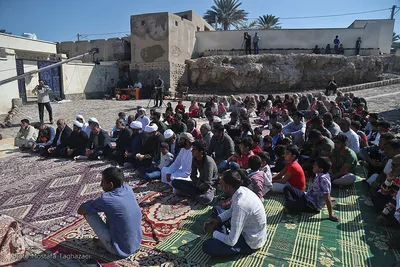 محفل انس با قرآن کاروان قرآنی انقلاب در جزیره لارک
