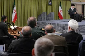 دیدار دست‌اندرکاران دومین کنگره ۲۴ هزار شهید استان خوزستان بار هبر معظم انقلاب