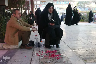 مراسم گلباران و عطرافشانی مزار مطهر شهدا در قم
