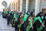 گلباران حرم های مطهر حضرت شاهچراغ (ع) و حضرت «ام احمد (س)»