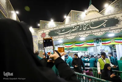حرم مطهر رضوی در شب نیمه شعبان