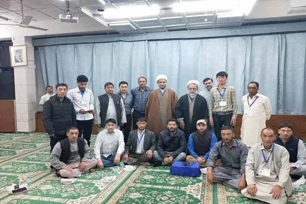 کاروانی از «دهلی» برای دیدار با مراجع، عازم نجف می‌شود