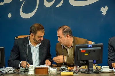 نشست صمیمانه استاندار چهارمحال و بختیاری با اصحاب رسانه