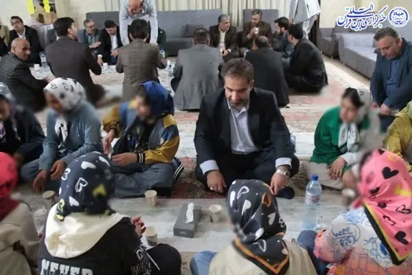 ضیافت افطاری مؤسسه خیریه کودکان بی‌سرپرست در قائم‌شهر با حضور مسئولان استانی