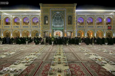 سفره ضیافت در شب ولادت امیرالمومنین (ع)