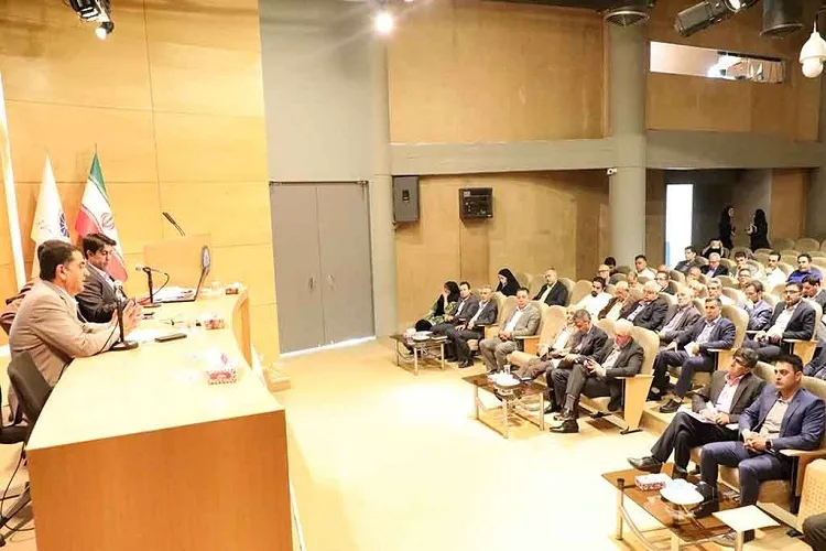 همگرایی خوبی میان مسئولان و فعالان اقتصادی فارس وجود دارد