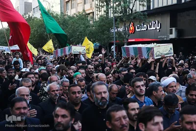 تشییع پیکر مطهر ۹ شهید دفاع مقدس و ۲ شهید مدافع حرم / مشهد