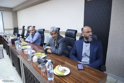 بازدید معاون رئیس جهاددانشگاهی کشور از مراکز صنعتی و شرکت‌های دانش‌بنیان آذربایجان شرقی
