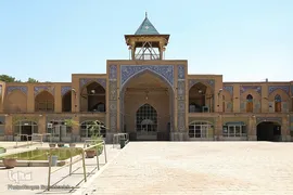 مسجد رحیم خان اصفهان؛ نگین فیروزه‌ای دوره قاجار