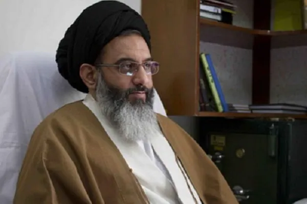 منفعت‌طلبی و قهرمان‌سازی؛ دو ریشه تملق‌گویی در جامعه