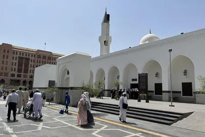 مسجد امام عَلی بن ابی طالب (علیه السلام)
