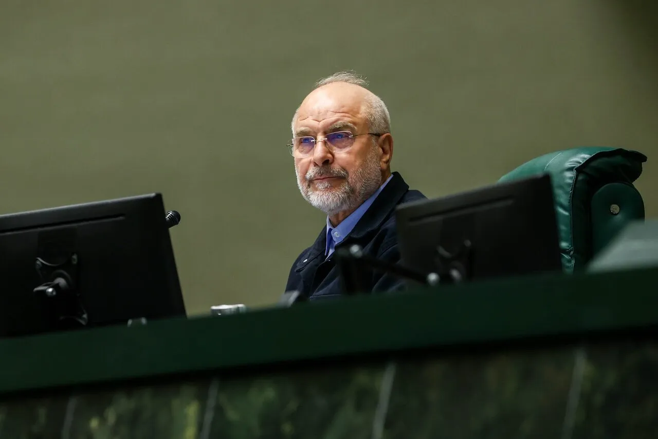 نمایندگان تذکر مجدد رهبر انقلاب به حفظ وحدت را بیشتر مورد توجه قرار دهند