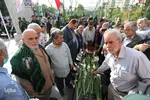 ادای احترام مردم دارالمومنین همدان به مزار سردار شهید همدانی