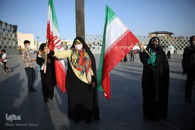 برگزاری جشن پیروری رئیسی در میدان امام حسین(ع)