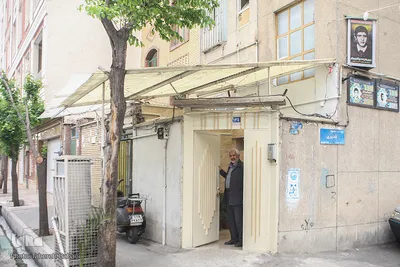 محمد قدیری بیان معلم بازنشسته و برادر شهید محمود قدیری بیان است