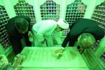 غبارروبی آستان مقدس امامزاده حمزه(س)