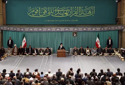 دیدار شرکت کنندگان در مسابقات بین‌المللی قرآن با رهبر معظم انقلاب