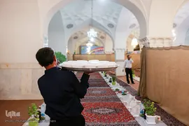 سفره افطار آستان سید الکریم (ع)