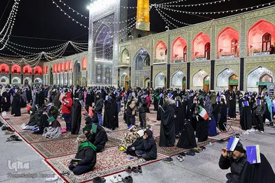 مراسم پرفیض احیای شب بیست‌ویکم ماه رمضان در حرم رضوی