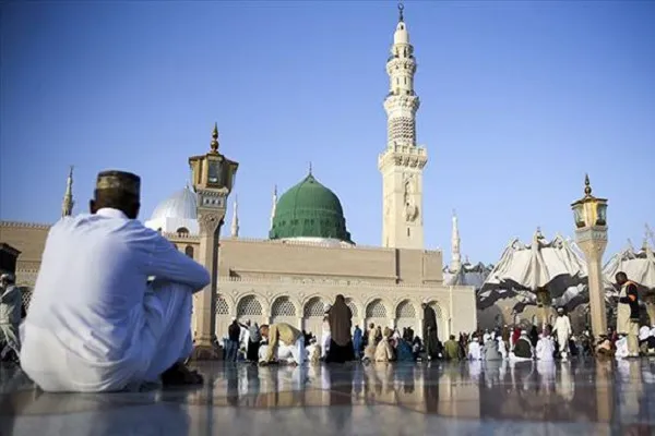 Suudi Arabistan camilerinde sadece ezan ve kamet için hoparlör kullanılacak