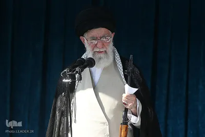 حضرت آیت‌الله العظمی خامنه‌ای، رهبر معظم انقلاب اسلامی