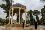 یک روز بارانی در حافظیه