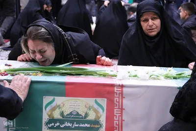 مراسم وداع و تشییع پیکر مطهر شهدای حملات متجاوزانه آمریکایی - صهیونیستی در شیراز