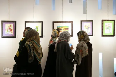 افتتاح نمایشگاه گروهی گل های فیروزه ای
